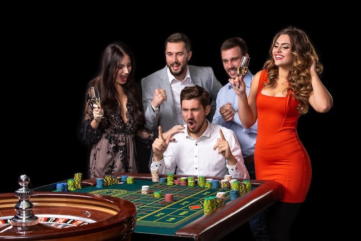 Dashboard cashback mingguan jaya vegas menampilkan riwayat cashback dan bonus rujukan yang tersedia